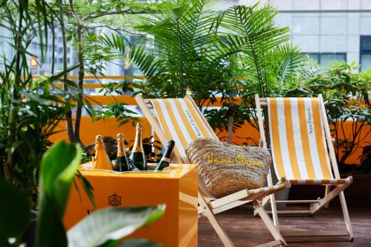 Interior photography of A bright natural light room at Shangri-la Hotel in Toronto